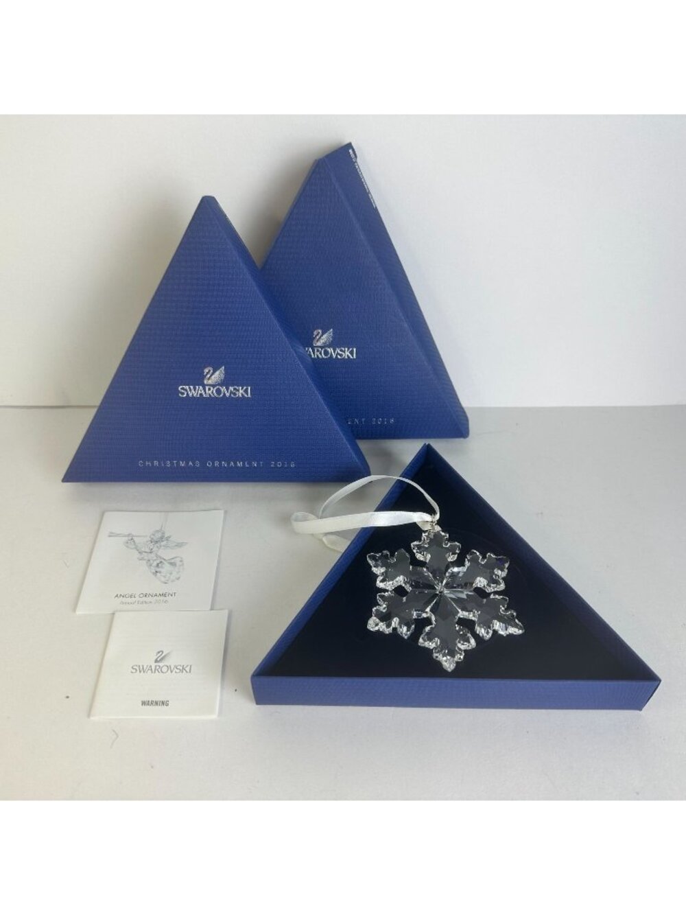 Swarovski 2016 Annual Crystal Snowflake Christmas Ornament With Box